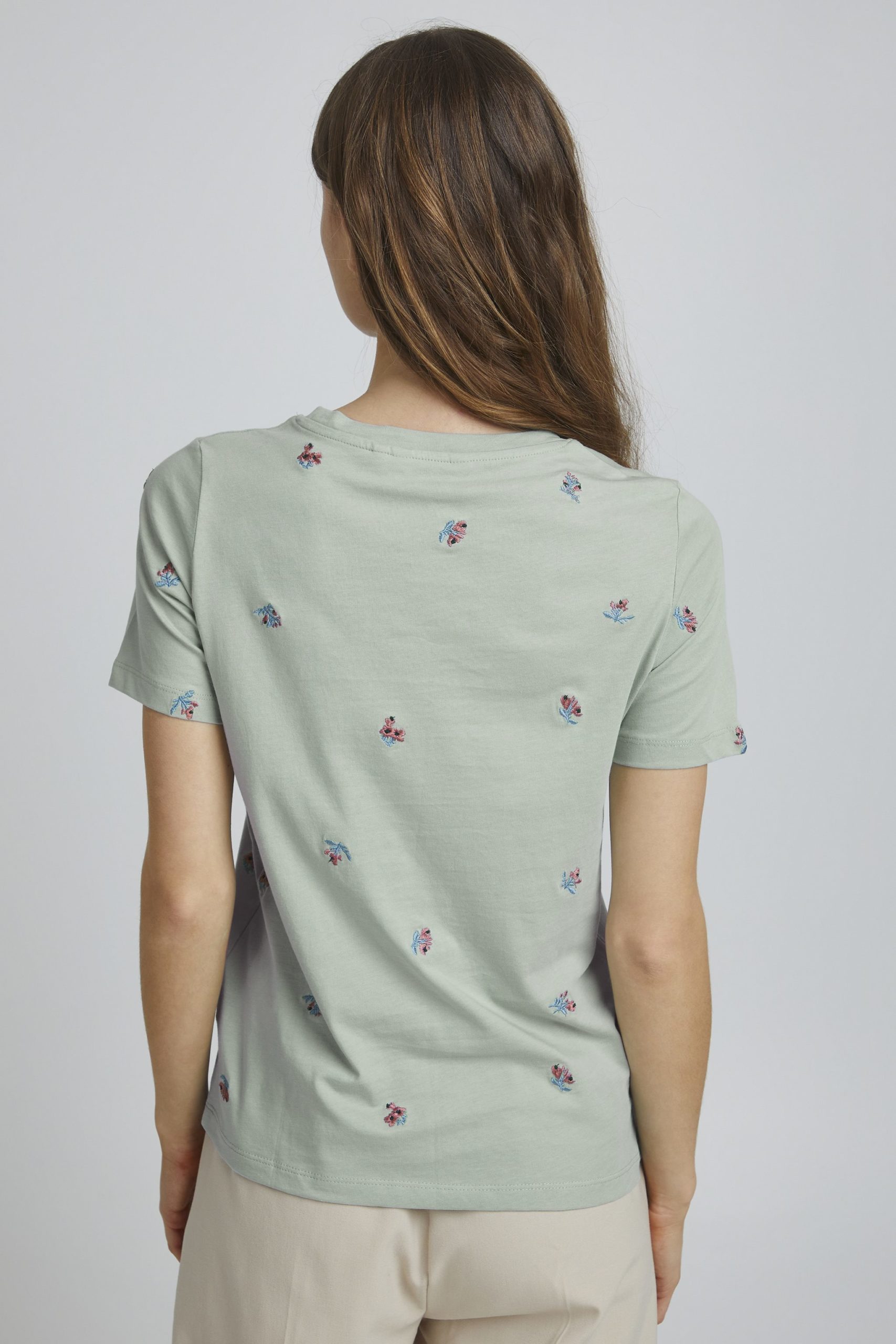 T-shirt brodé fleur – Image 3
