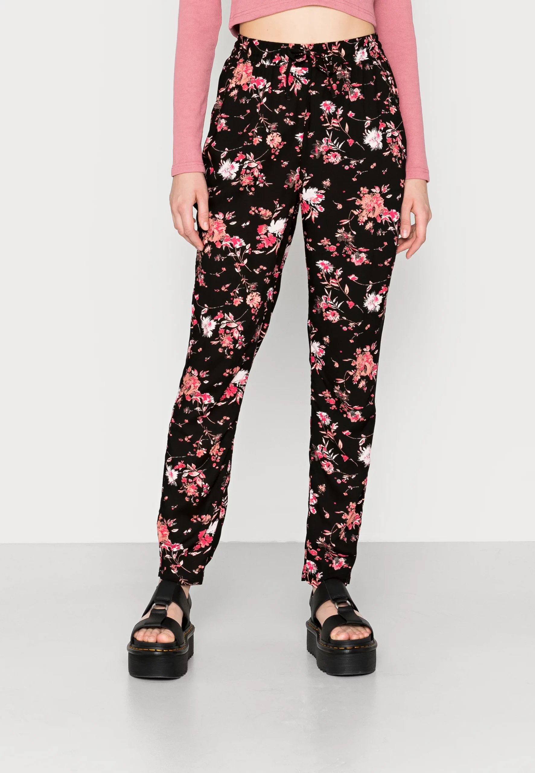 Pantalon fleuri – Image 3