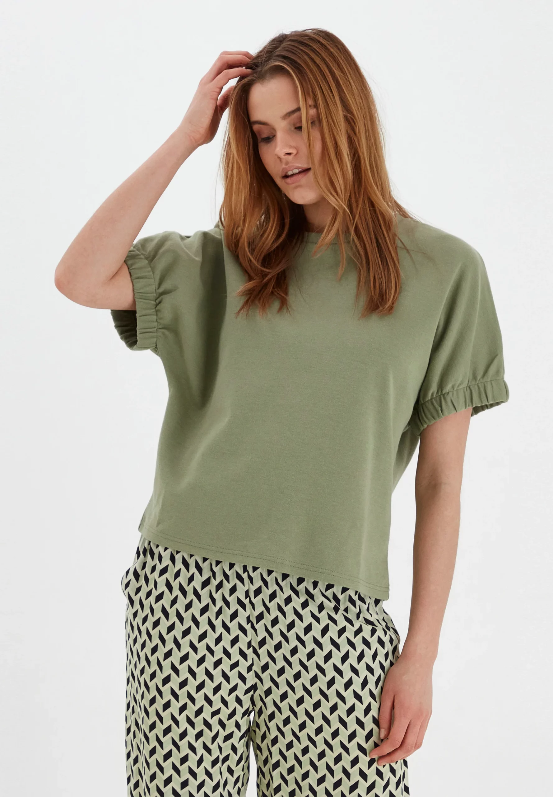 T-shirt basic vert B. Young – Image 2